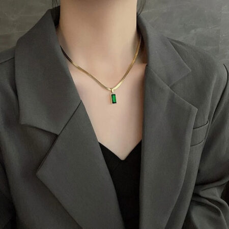 Emerald Luxe Pendant Necklace
