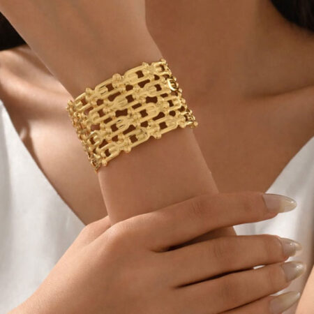 Luxe Chain Link Gold Cuff
